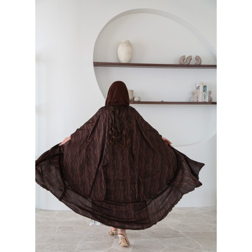 عباية فاخرة بالشك البني